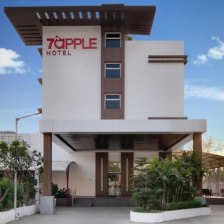 7 Apple Hotel Vadodara Buitenkant foto