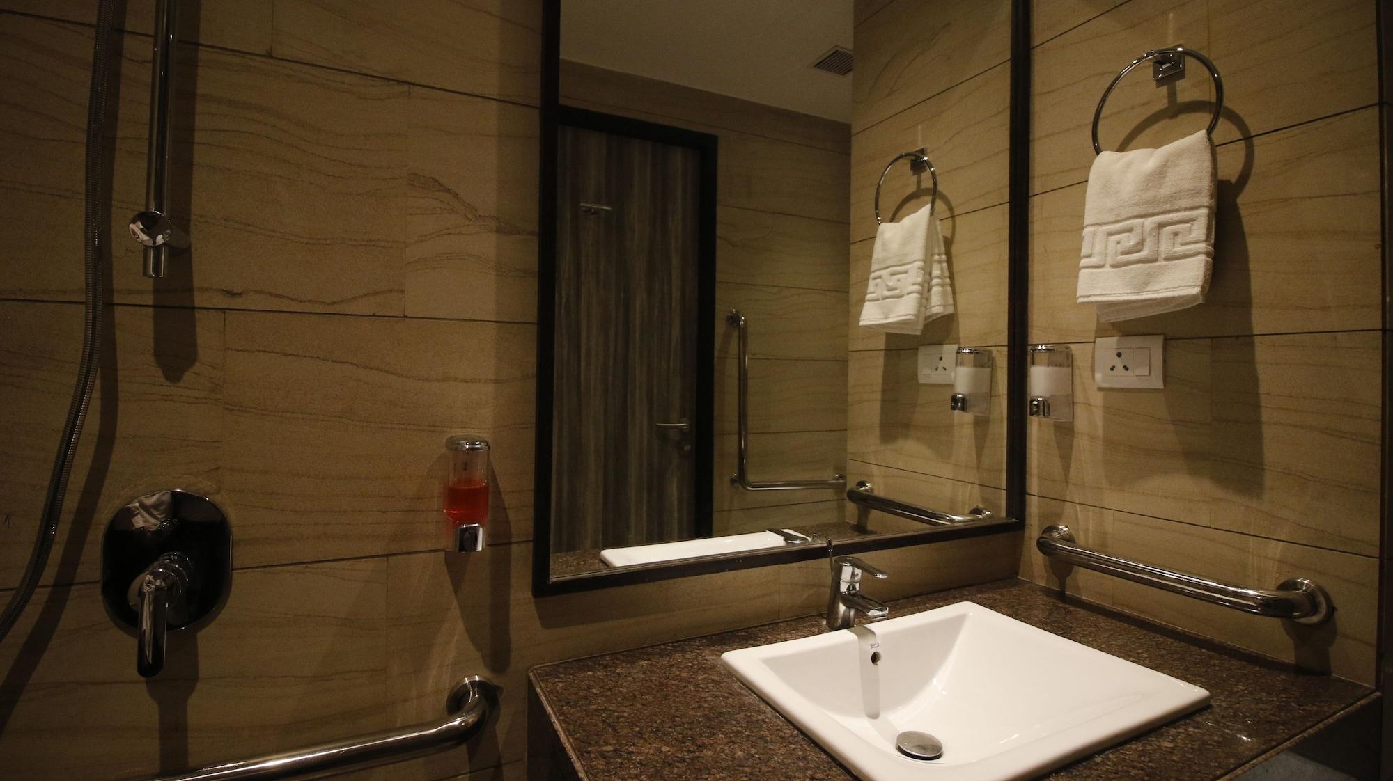 7 Apple Hotel Vadodara Buitenkant foto