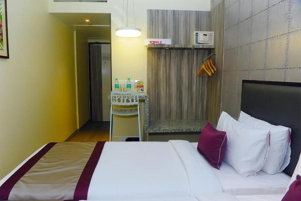 7 Apple Hotel Vadodara Buitenkant foto