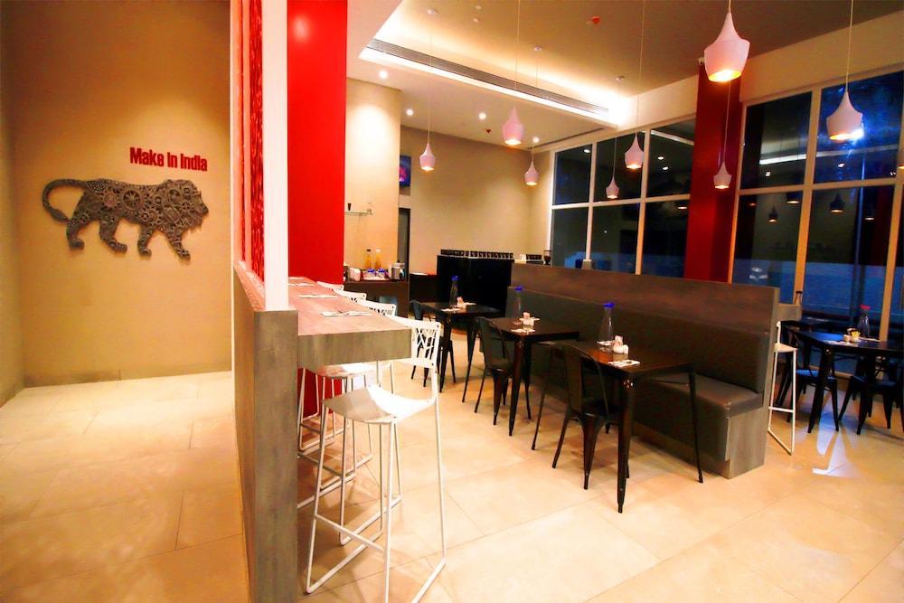 7 Apple Hotel Vadodara Buitenkant foto