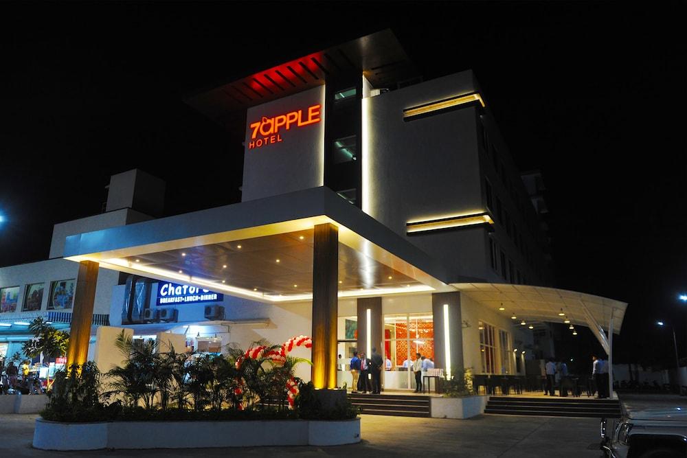 7 Apple Hotel Vadodara Buitenkant foto