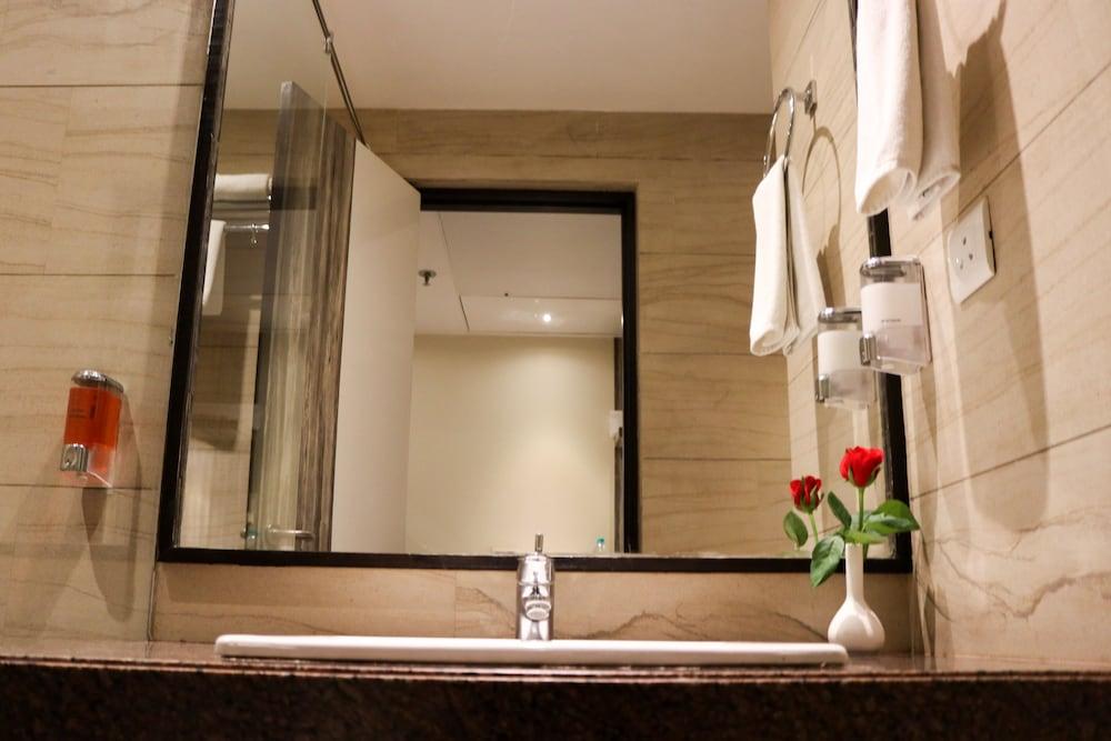 7 Apple Hotel Vadodara Buitenkant foto
