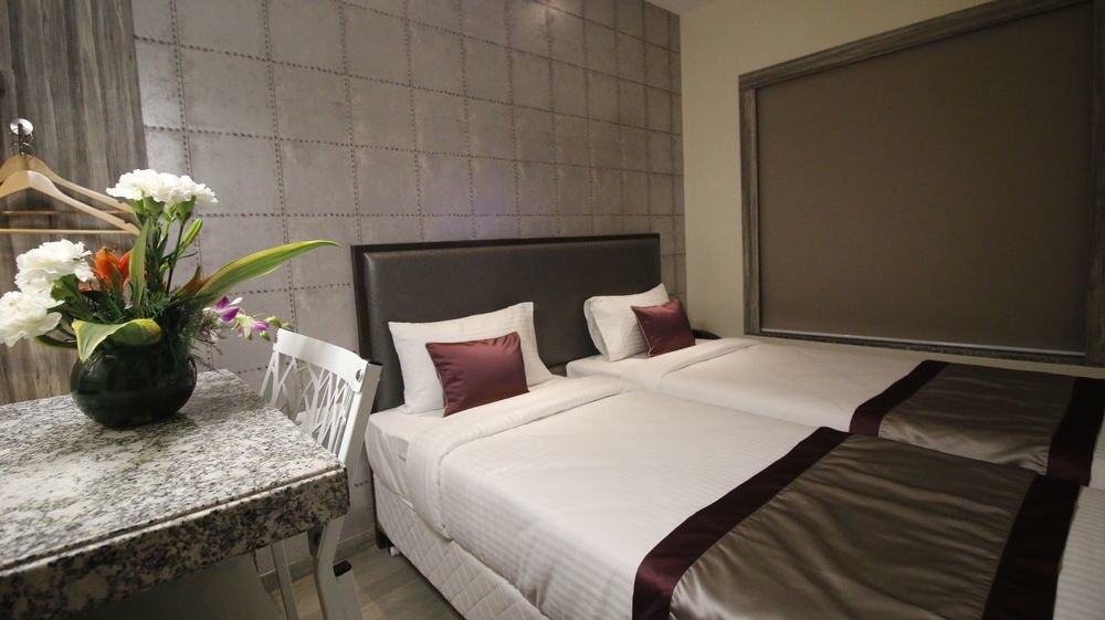 7 Apple Hotel Vadodara Buitenkant foto